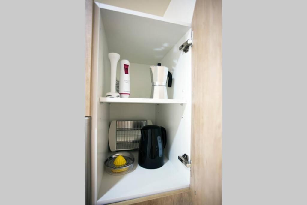 Sweet Apartment Малага Екстериор снимка