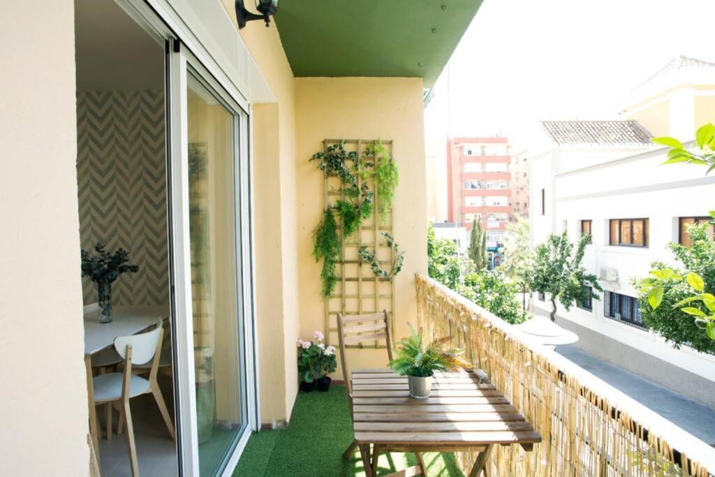 Sweet Apartment Малага Екстериор снимка