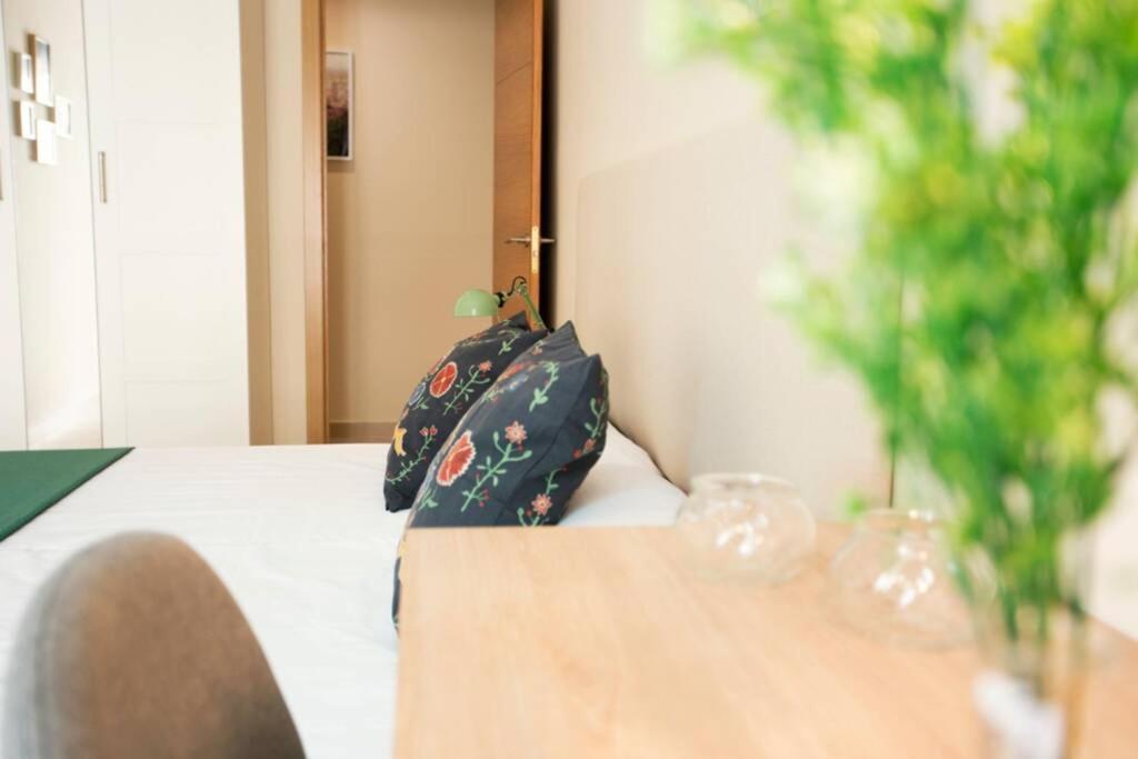 Sweet Apartment Малага Екстериор снимка