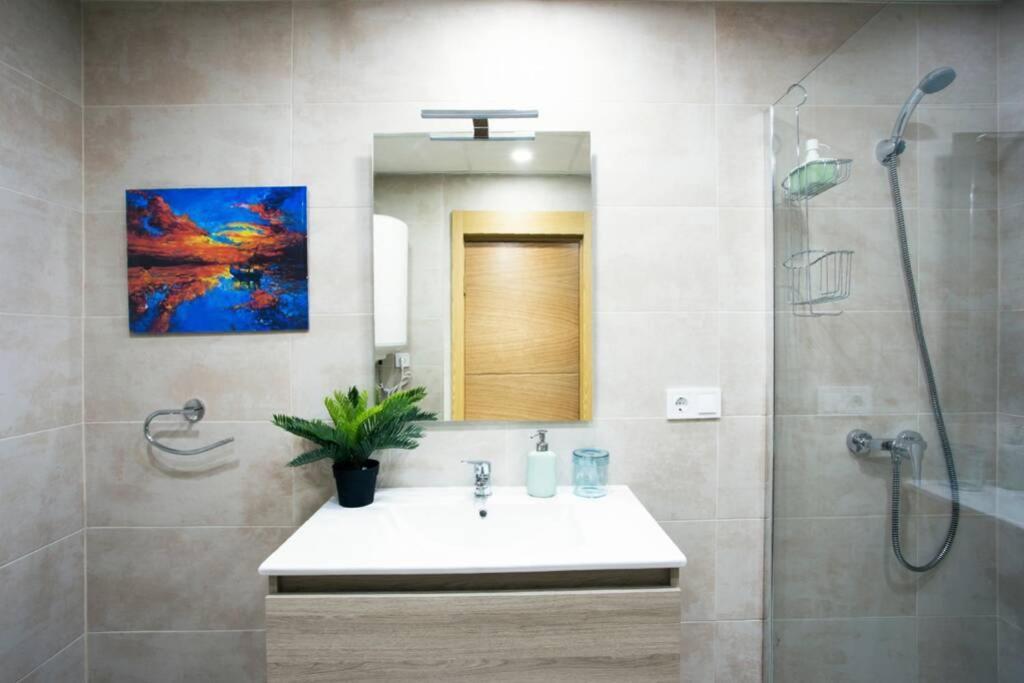 Sweet Apartment Малага Екстериор снимка