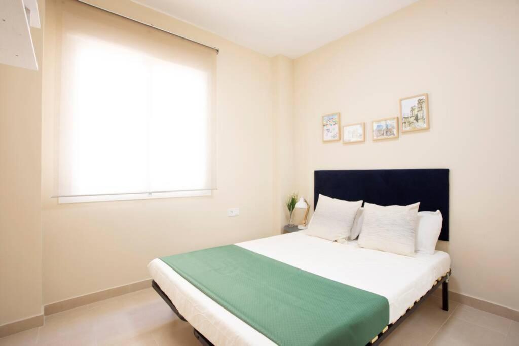 Sweet Apartment Малага Екстериор снимка